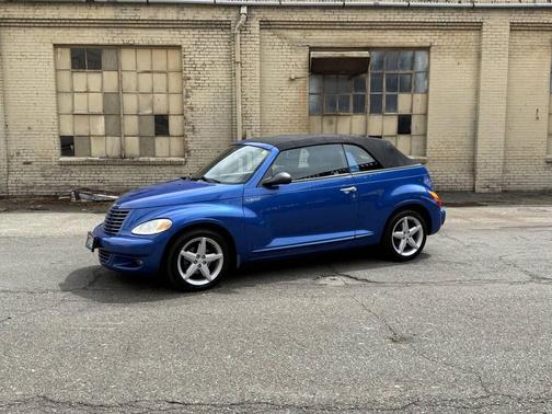 Blue 2005 Chrysler PT Cruiser GT