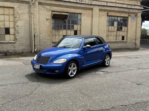 Blue 2005 Chrysler PT Cruiser GT