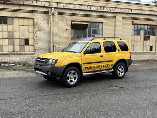 2002 Nissan Xterra XE S/C