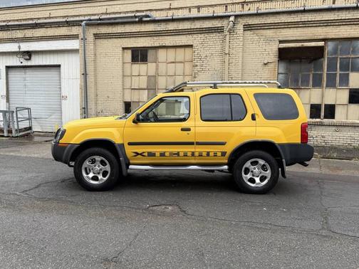 2002 Nissan Xterra XE S/C