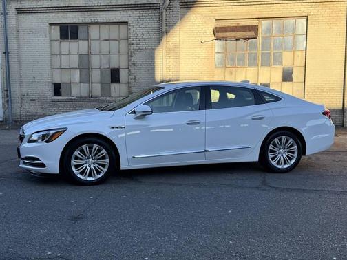 2019 Buick LaCrosse Essence