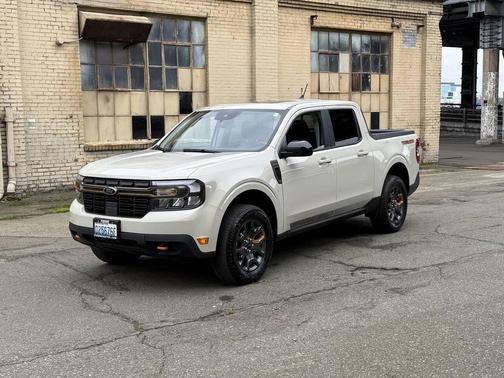 2024 Ford Maverick Lariat