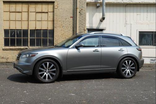 2006 INFINITI FX35 Base