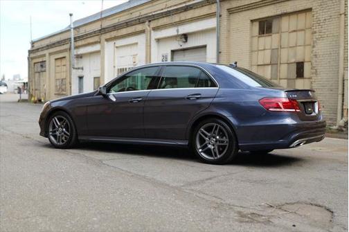 2016 Mercedes-Benz E-Class 4MATIC