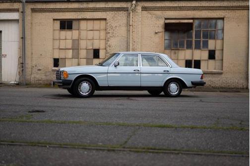 1978 Mercedes-Benz 240D D