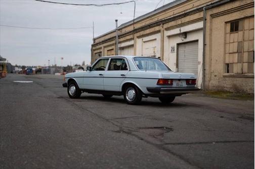 1978 Mercedes-Benz 240D D