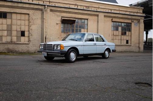 1978 Mercedes-Benz 240D D