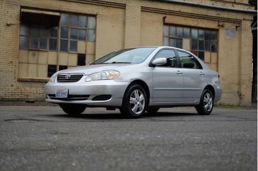 2005 Toyota Corolla LE