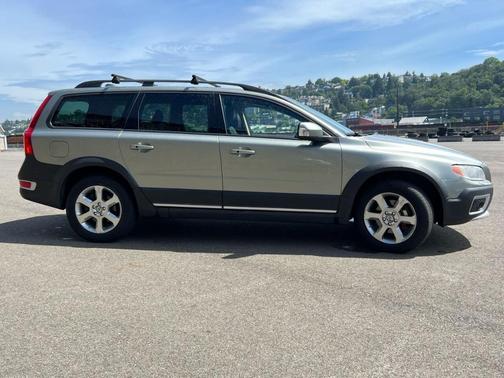 2008 Volvo XC70 3.2 for sale in Seattle, WA - image 7