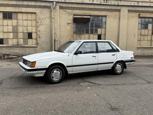 1984 Toyota Camry LE