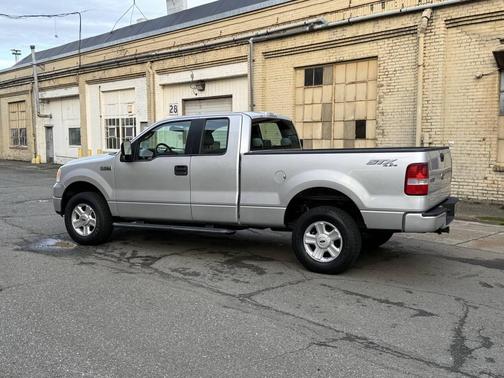 2005 Ford F-150 STX SuperCab