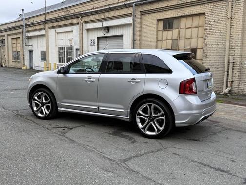 2011 Ford Edge Sport