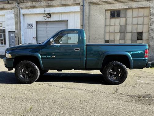 1997 Dodge Ram 1500 Laramie SLT 2dr 4WD Standard Cab LB