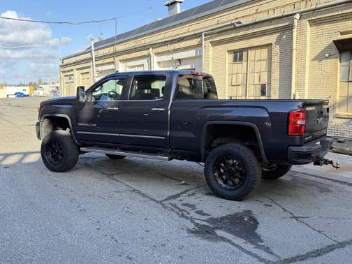 2015 GMC Sierra 3500 Denali