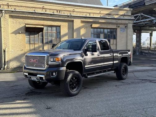 2015 GMC Sierra 3500 Denali
