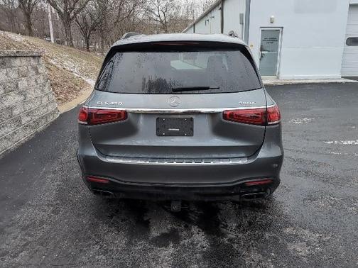 2022 Mercedes-Benz GLS 450 4MATIC