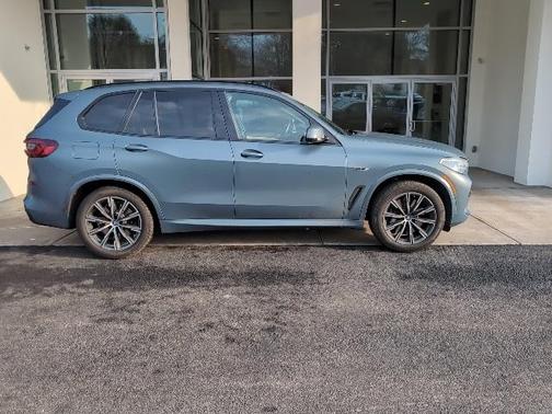 2022 BMW X5 PHEV xDrive45e