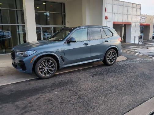 2022 BMW X5 PHEV xDrive45e