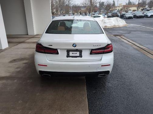 2023 BMW 530 i xDrive