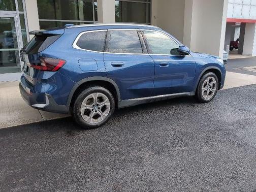 Phytonic Blue Metallic 2023 BMW X1 xDrive28i