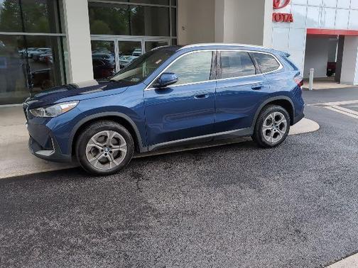 Phytonic Blue Metallic 2023 BMW X1 xDrive28i