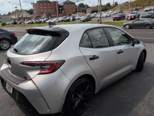 2021 Toyota Corolla Hatchback SE