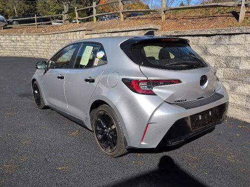 2021 Toyota Corolla Hatchback SE