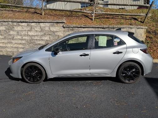 2021 Toyota Corolla Hatchback SE