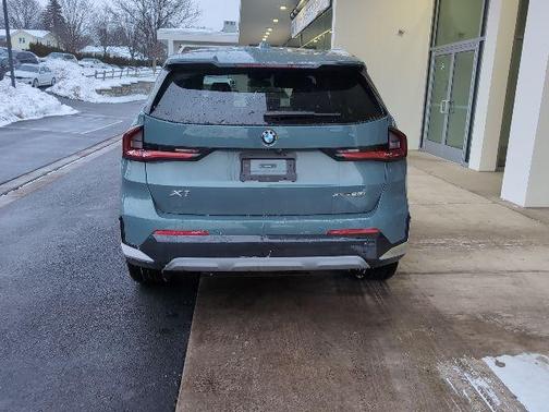 2025 BMW X1 xDrive28i