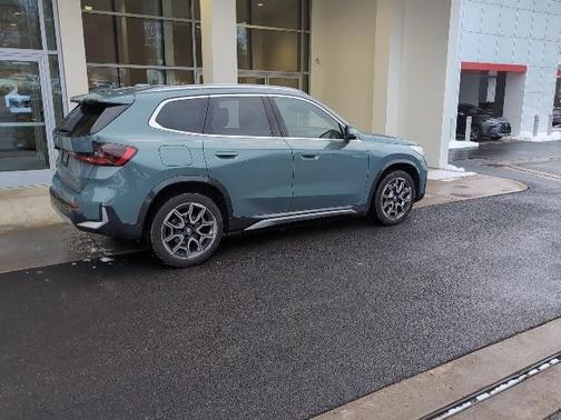 2025 BMW X1 xDrive28i