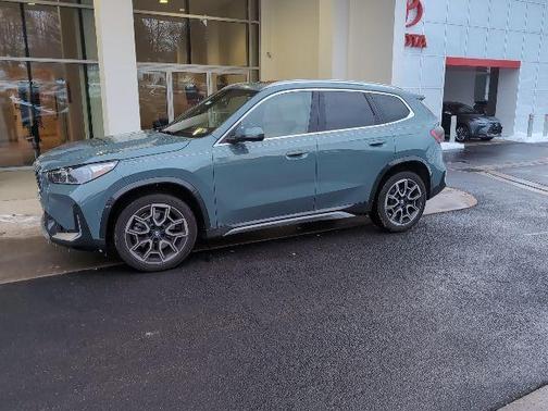 2025 BMW X1 xDrive28i