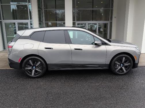 2024 BMW iX xDrive50