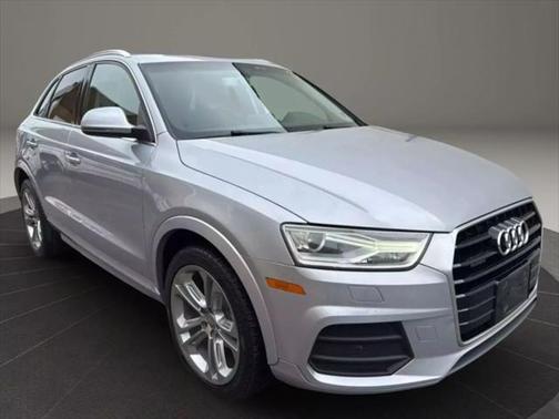 2016 Audi Q3 2.0T Premium Plus