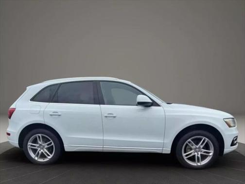 2014 Audi Q5 2.0T Premium Plus