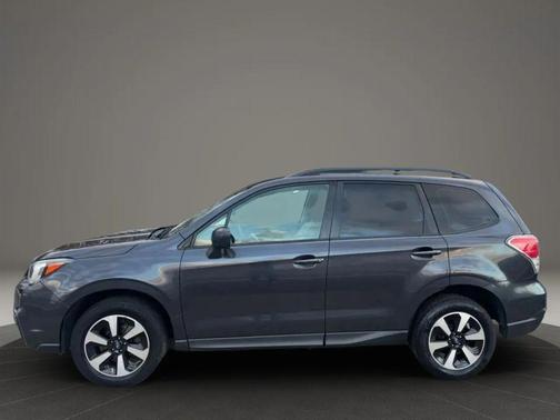 2017 Subaru Forester 2.5i