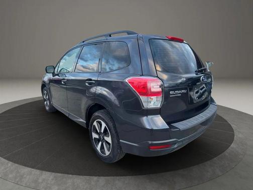 2017 Subaru Forester 2.5i