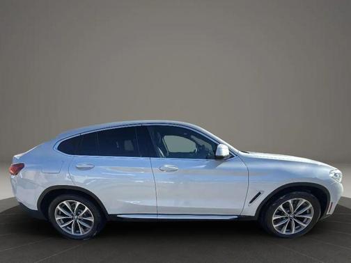 2019 BMW X4 xDrive30i
