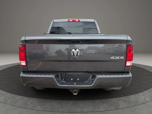 Granite Crystal Metallic Clearcoat 2017 RAM 1500 Express