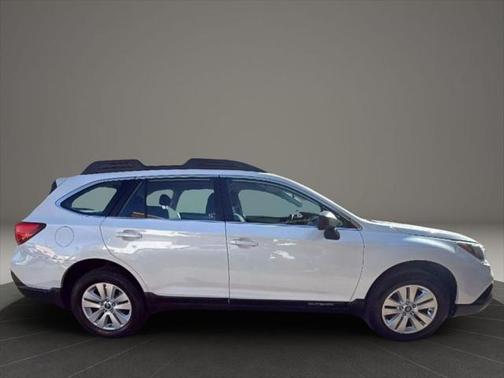2018 Subaru Outback 2.5i