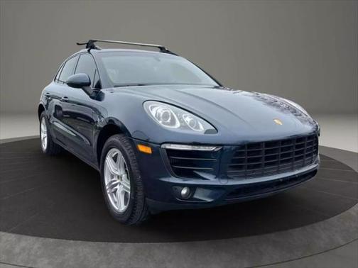2016 Porsche Macan S