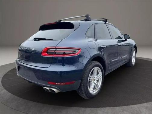 2016 Porsche Macan S