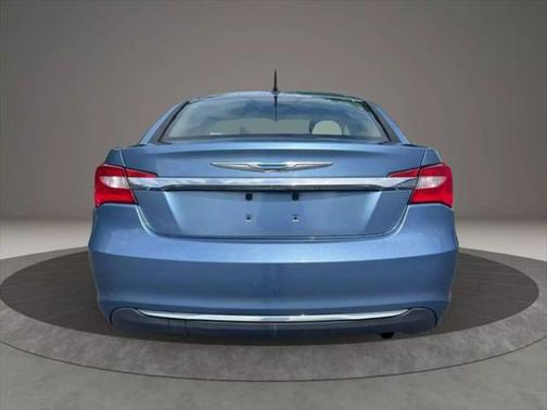 2011 Chrysler 200 Touring