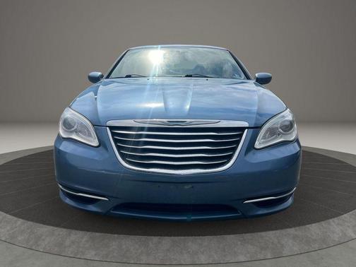 2011 Chrysler 200 Touring