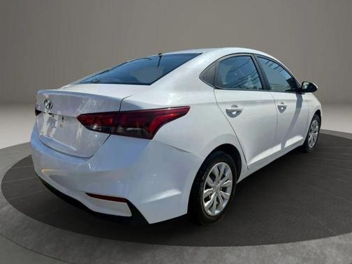 2018 Hyundai Accent SE