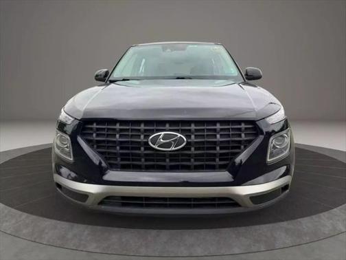 2021 Hyundai VENUE SE
