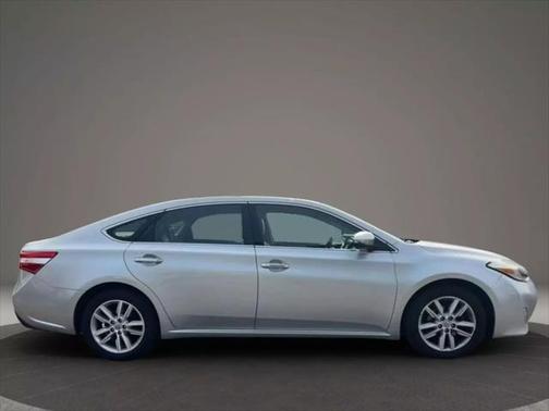 2014 Toyota Avalon XLE Premium