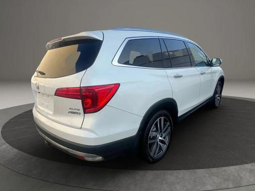 2016 Honda Pilot Elite