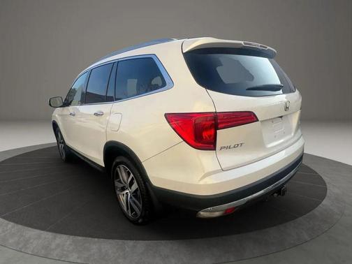 2016 Honda Pilot Elite