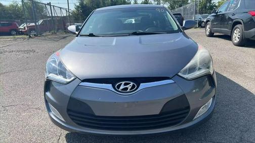 2017 Hyundai Veloster Base