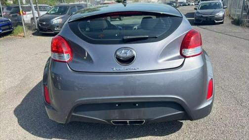 2017 Hyundai Veloster Base